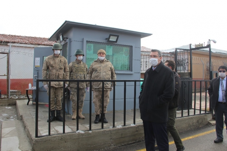 2 Bin Hükümlünün Kaldığı Cezaevinde Korona Virüs Önlemi