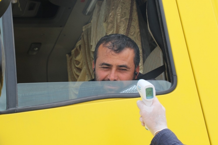 Ankara’nın Giriş Ve Çıkış Noktalarında Korona Virüs Denetimi