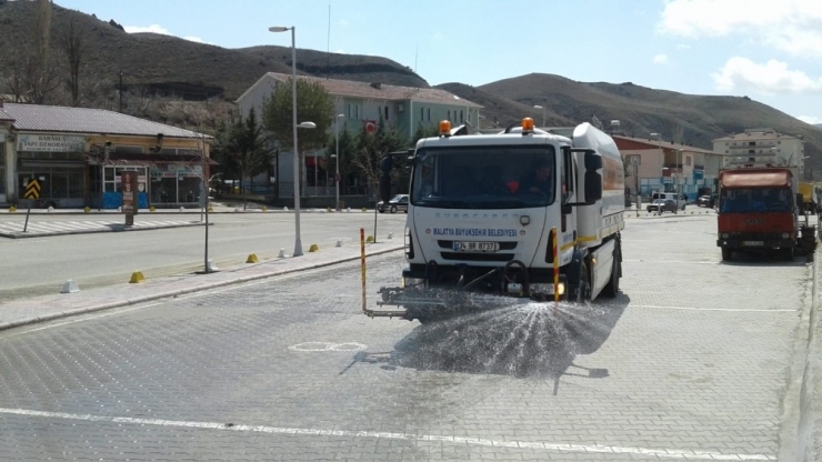 Malatya’da 2 İlçe Daha Dezenfekte Edildi