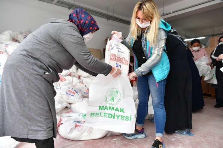Mamak’tan 65 Yaş Üstüne Gıda Ve Hijyen Paketi