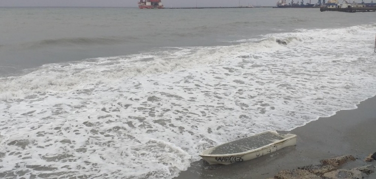 Marmara Denizinde Dev Dalgalar