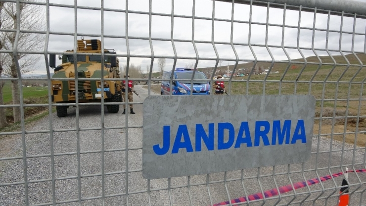 Karantinaya Alınan Köyler Jandarma Kontrolünde