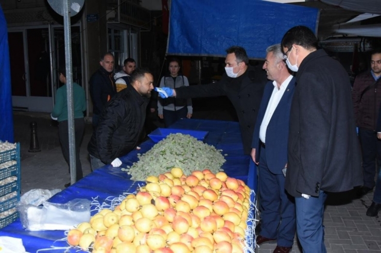 Başkan Özcan’dan Perşembe Pazarı’nda Sıkı Denetim