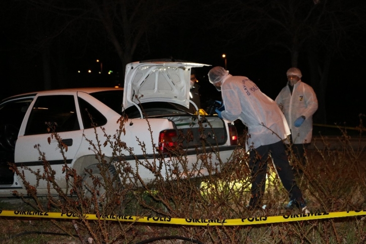 Yurtta Çalışan Güvenlik Görevlisi Av Tüfeğiyle Yaralandı