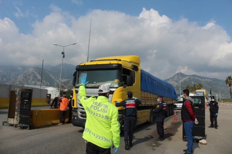 Antalya’da Korona Virüs Tedbirleri En Üst Seviyede