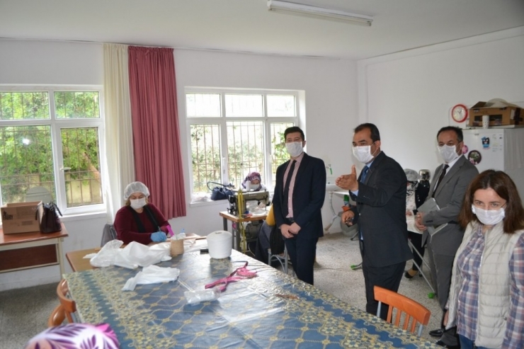 Bozyazı’da Maske Üretimi Başladı