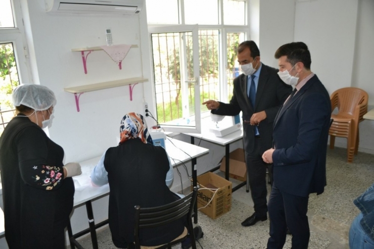 Bozyazı’da Maske Üretimi Başladı