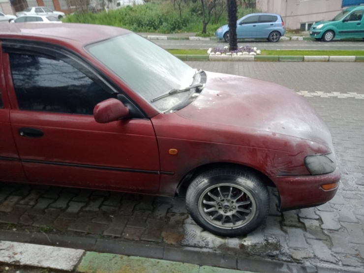 Park Halindeki Araçta Yangın