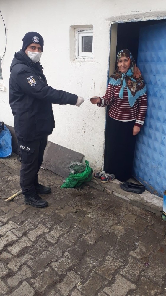 Sosyal Yardım Evlere Teslim Edilmeye Başlandı