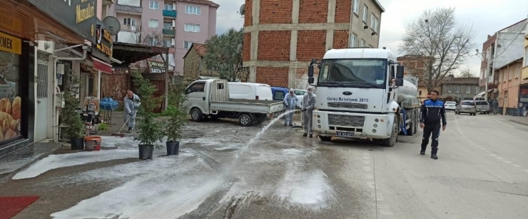 Gürsu’da Caddeler Dezenfekte Ediliyor