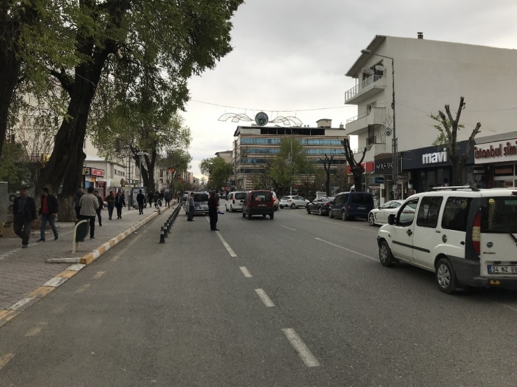 Iğdırlılar “Evde Kalın” Çağrısına Uymadı