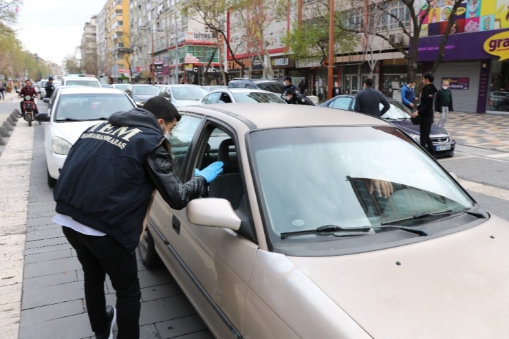 Sokakta Çocuklu, Trafikte Kalabalık Gezenlere Ceza