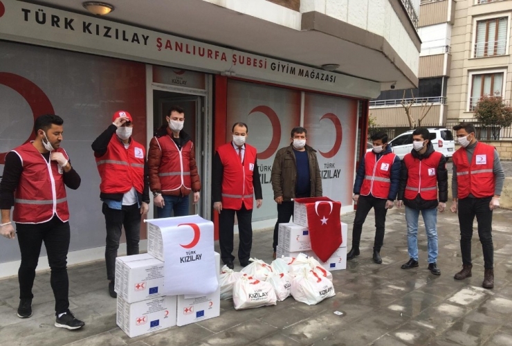 Kızılay Korona Virüse Karşı Sahada