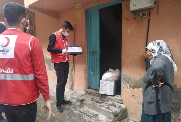 Kızılay Korona Virüse Karşı Sahada