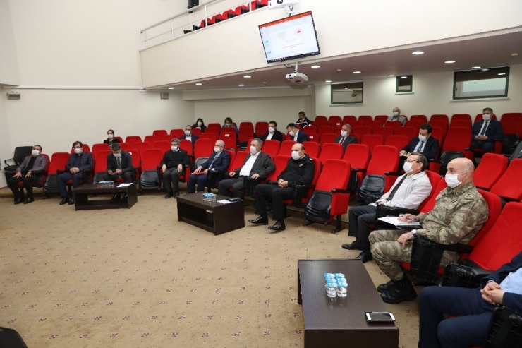 Bursa Valiliği’nden Yeni Virüs Tedbirleri