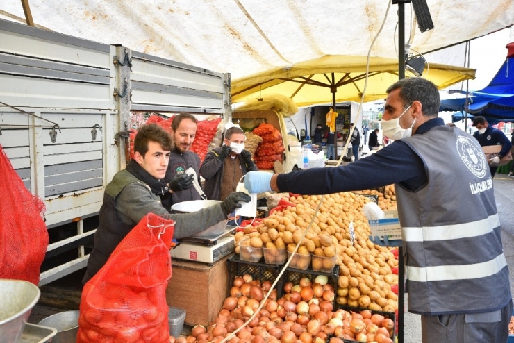 Bursa’da Maskeler Büyükşehir’den