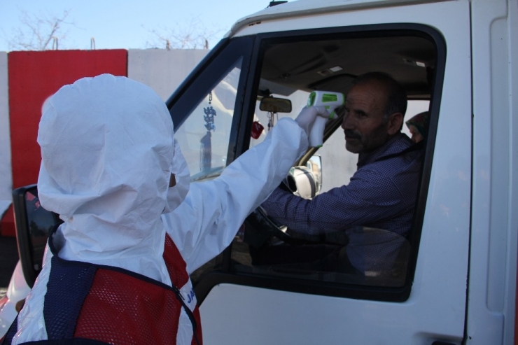 Diyarbakır’a Araç Giriş Çıkışları Durduruldu