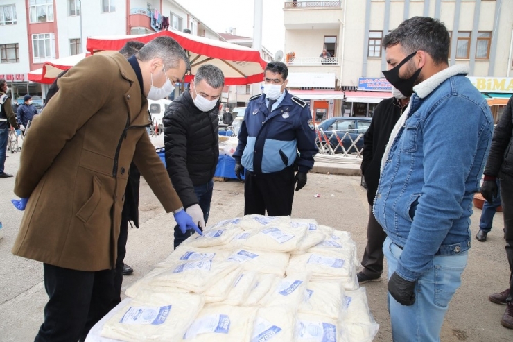 Gölbaşı Pazarlarına Sıkı Denetim