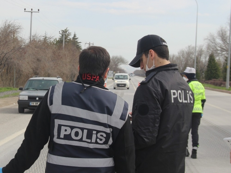 Konya’ya Giriş Ve Çıkışlar Kapatıldı