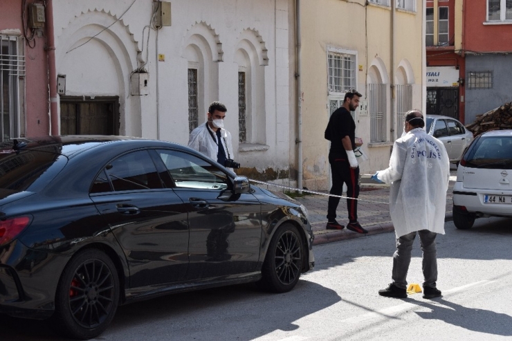 İş Yerine Silahlı Saldırı: 1 Yaralı