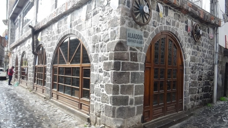 Diyarbakır’da Korona Virüsü Fırsat Bilerek Hırsızlık Yapan Şahıslar Yakalandı