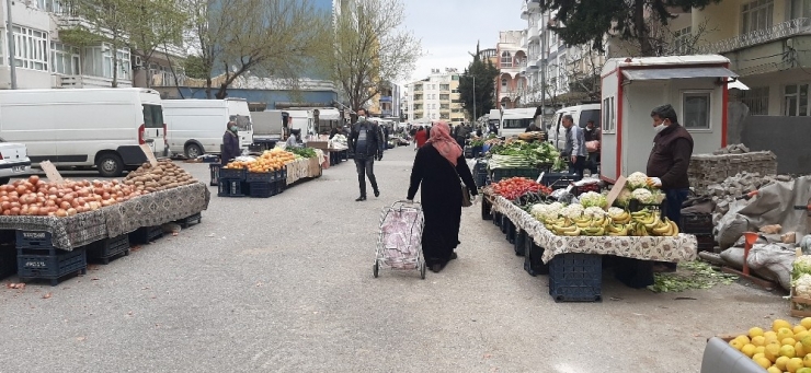 Virüs Nedeniyle Semt Pazarları Kurulmayacak