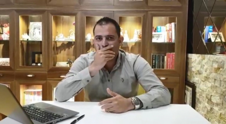 Doktordan ‘Korona Virüse’ Karşı Şarkılı Reçete