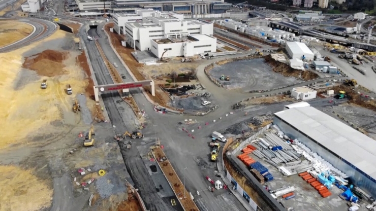 Başakşehir Şehir Hastanesi Yolundaki Hummalı Çalışma Drone İle Görüntülendi