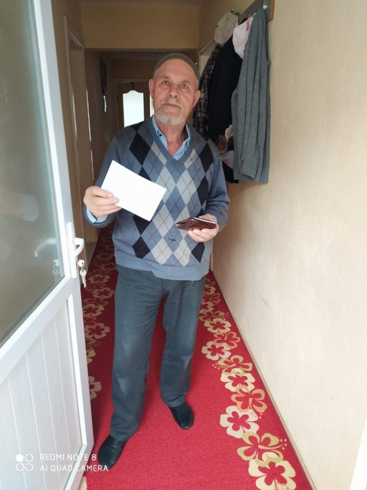 Milli Dayanışma Kampanyası’na Düvesini Bağışladı