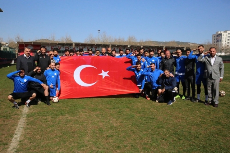 Karaköprü’de “Uyarıları Dikkate Alın, Gençliğinize Güvenmeyin” Çağrısı