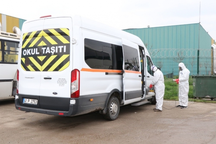 Servis Araçları Denzenfekte Ediliyor