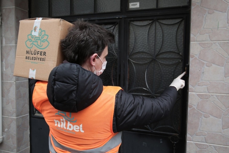 Nilüfer’de İhtiyaç Sahiplerine Gıda Desteği