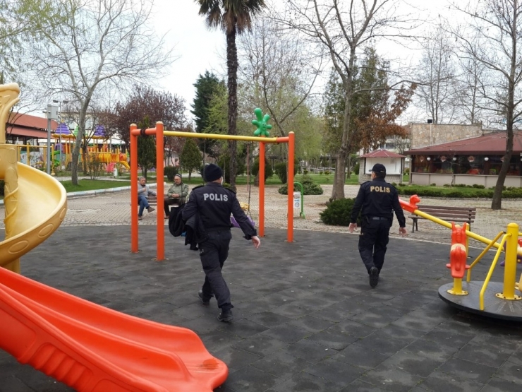 Sosyal Mesafe İhlallerine Para Cezası Uygulandı