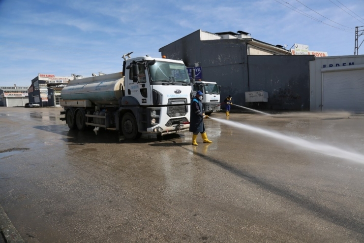 Tuşba Belediyesinden Temizlik Seferberliği