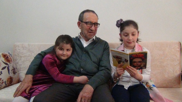 77 Yaşındaki Mikail Amcadan Korona Şiiri