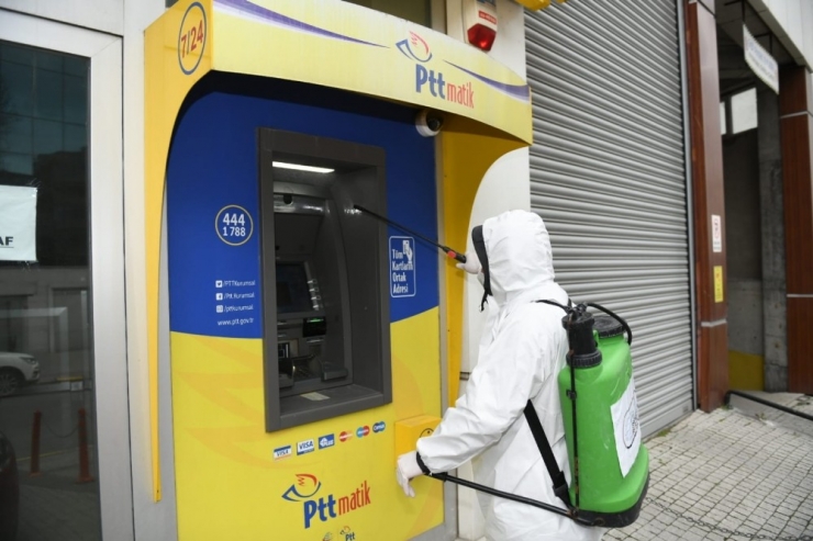 Esenyurt’ta Koronavirüs’e Karşı Dezenfekte Çalışmaları Devam Ediyor