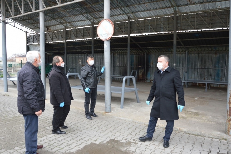 Özdemir: “Pazar Esnafımızdan İşgaliye Ücreti Alınmayacak”