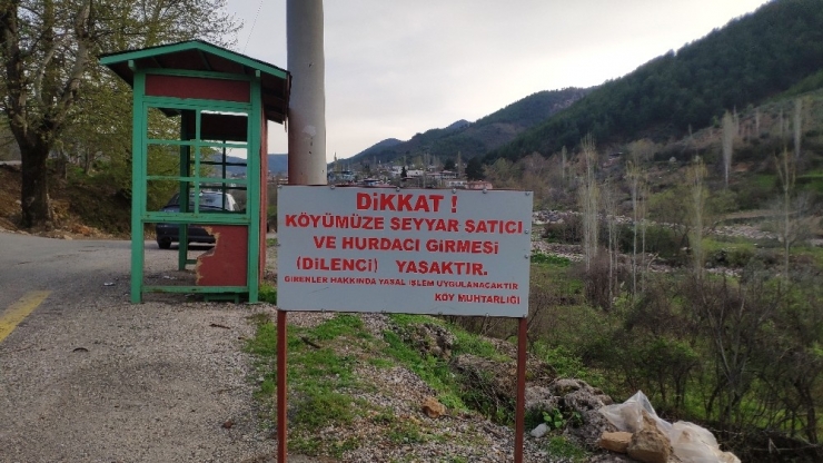 Köylüler Hurdacı Ve Seyyar Satıcılara Girişi Yasakladı