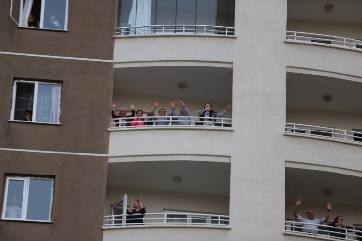 Evde Kal, Büyükşehir İle Zinde Kal