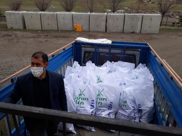 Konakkuran Belediyesinden Gıda Yardımı