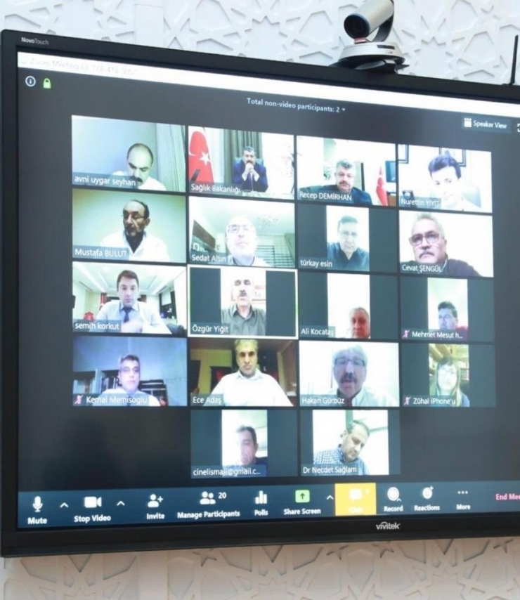 Bakan Koca, İstanbul’daki Başhekimler Ve Sağlık Yetkileri İle Görüştü