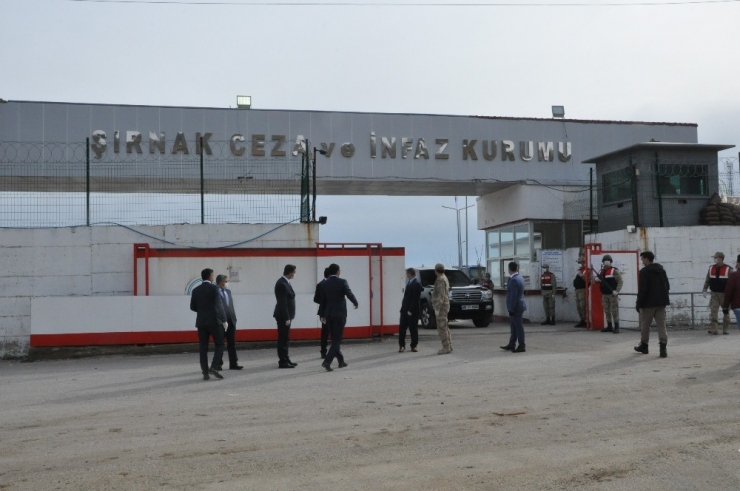 Şırnak’ta Adliye Ve Cezaevi Dezenfekte Edildi