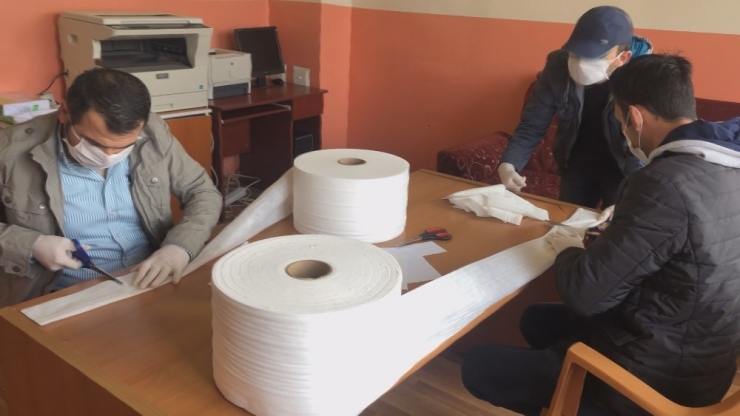 İlçede Maskesiz Kimse Kalmayacak