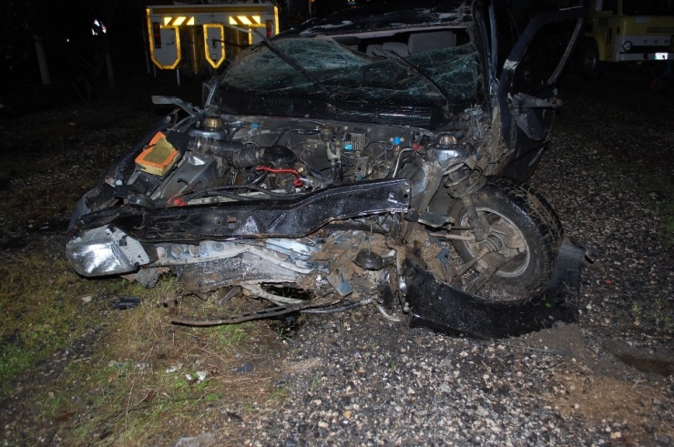 Tekirdağ’da Feci Kaza: Otomobil Hurdaya Döndü