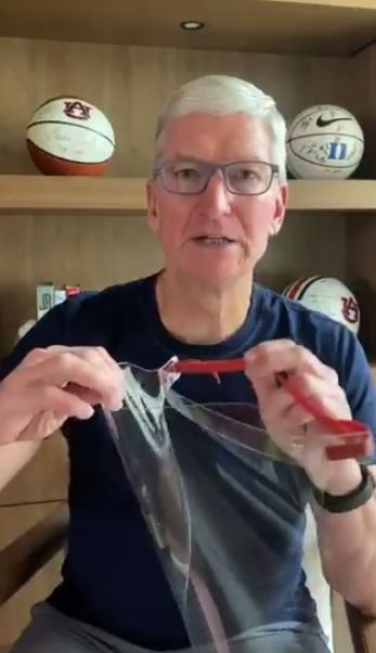 Apple Sağlık Çalışanları İçin Milyonlarca Maske Üretmeye Başladı