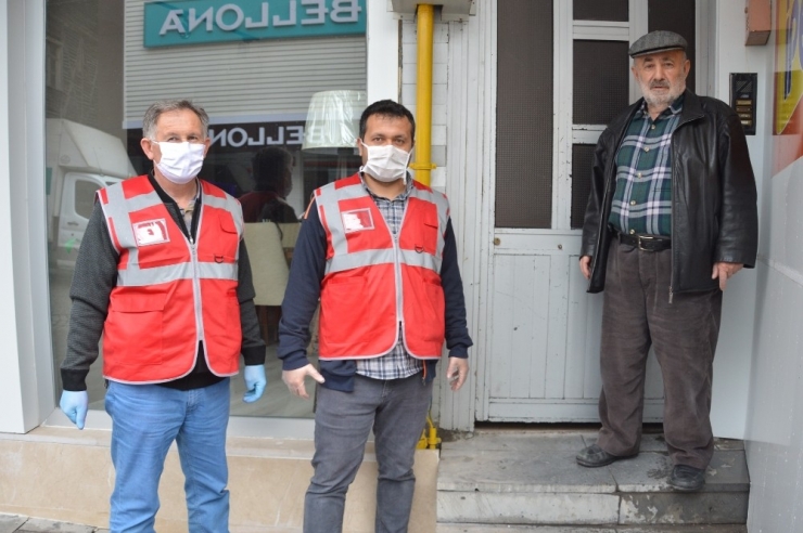 75 Yaşındaki Ahmet Şimşek’den Milli Dayanışma Kampanyası’na Bin Euro Destek