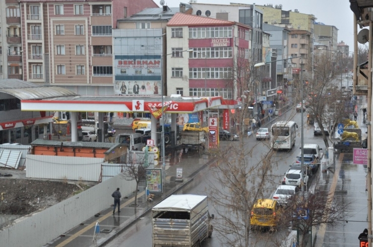 Uyarılara Uyan Karslılar Evde Kalmayı Tercih Etti