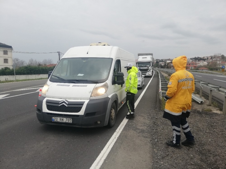 İstanbul’a Giriş Çıkışlarda Uygulama Noktalarında Araç Kuyruğu