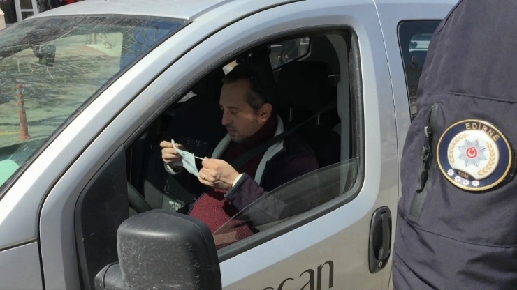 Keşan’da Polisten Şehir Merkezinde Ateş Ölçer İle Kapsamlı Denetim