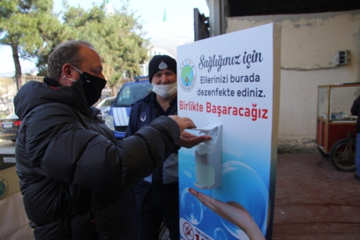 Hendek Kapalı Pazar Yerinde Olağanüstü Önlem